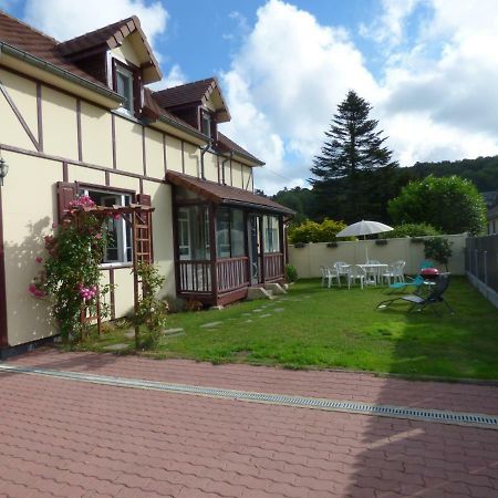 Gite Le Petit Chalet Avec Parking Gratuit Etretat Ngoại thất bức ảnh