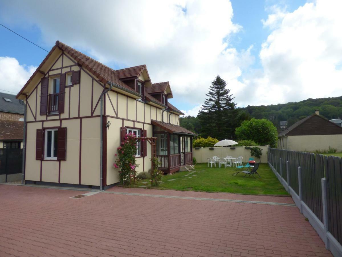 Gite Le Petit Chalet Avec Parking Gratuit Etretat Ngoại thất bức ảnh